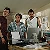 Jay Baruchel, Seth Rogen, Martin Starr, Jason Segel, and Jonah Hill in Knocked Up (2007)