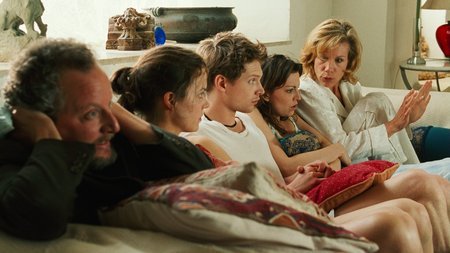 Daniel Stern, Juliet Stevenson, Elizabeth Whitmere, Simon Woods, and Claire Brosseau in A Previous Engagement (2008)