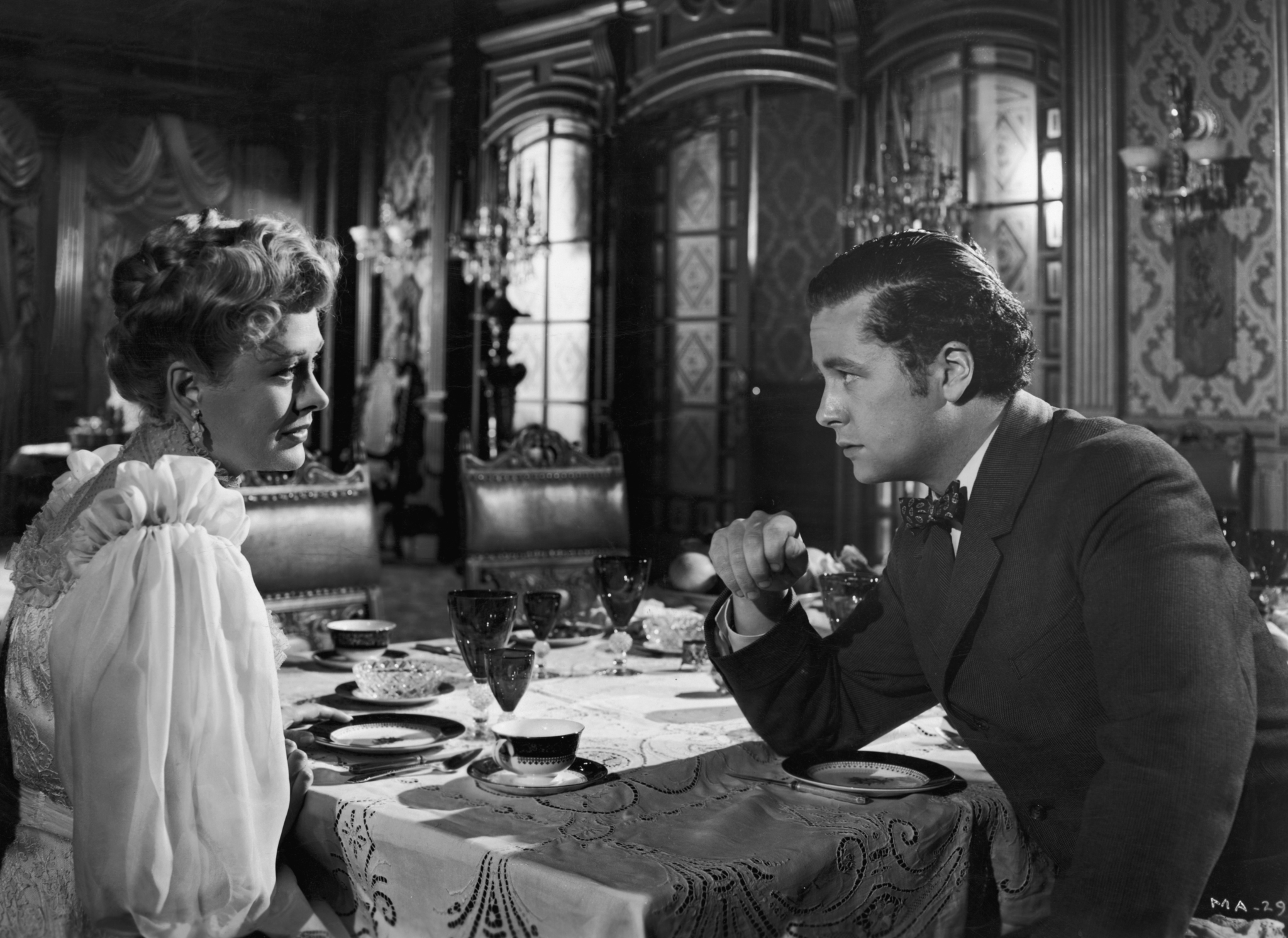 Dolores Costello and Tim Holt in The Magnificent Ambersons (1942)