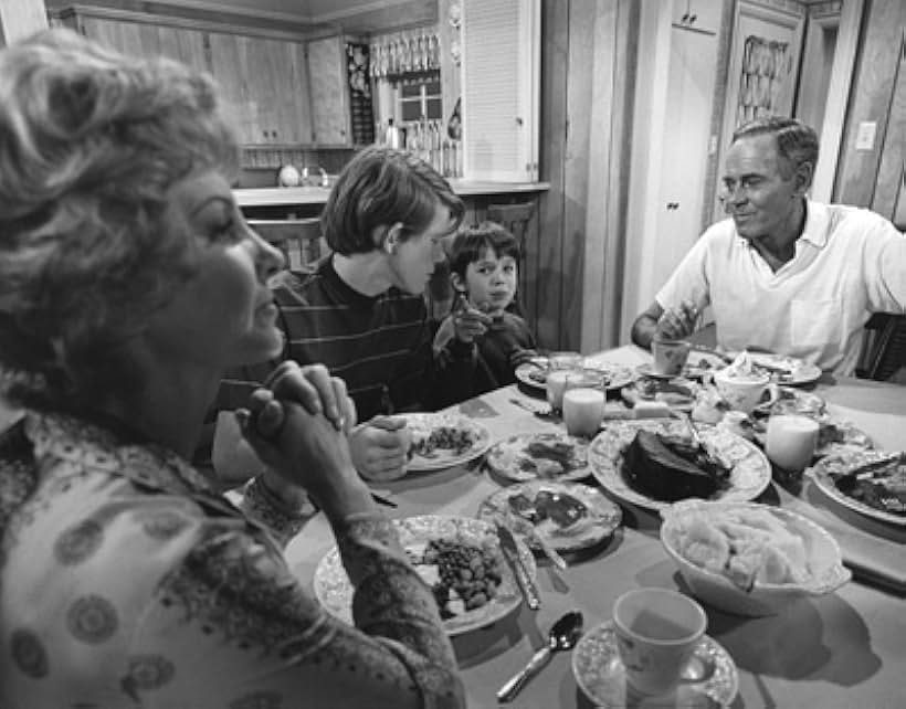 "The Smith Family" Janet Blair, Ron Howard, Michael-James Wixted, Henry Fonda