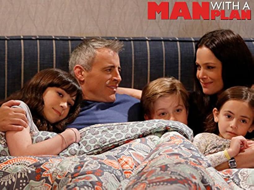 Matt LeBlanc, Liza Snyder, Grace Kaufman, Hala Finley, and Matthew McCann in Man with a Plan (2016)