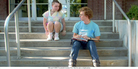 Tina Majorino and Jon Heder in Napoleon Dynamite (2004)