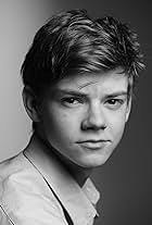 Thomas Brodie-Sangster