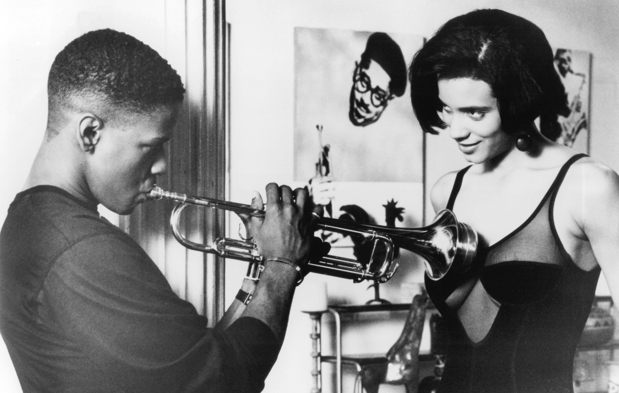 Denzel Washington and Cynda Williams in Mo' Better Blues (1990)