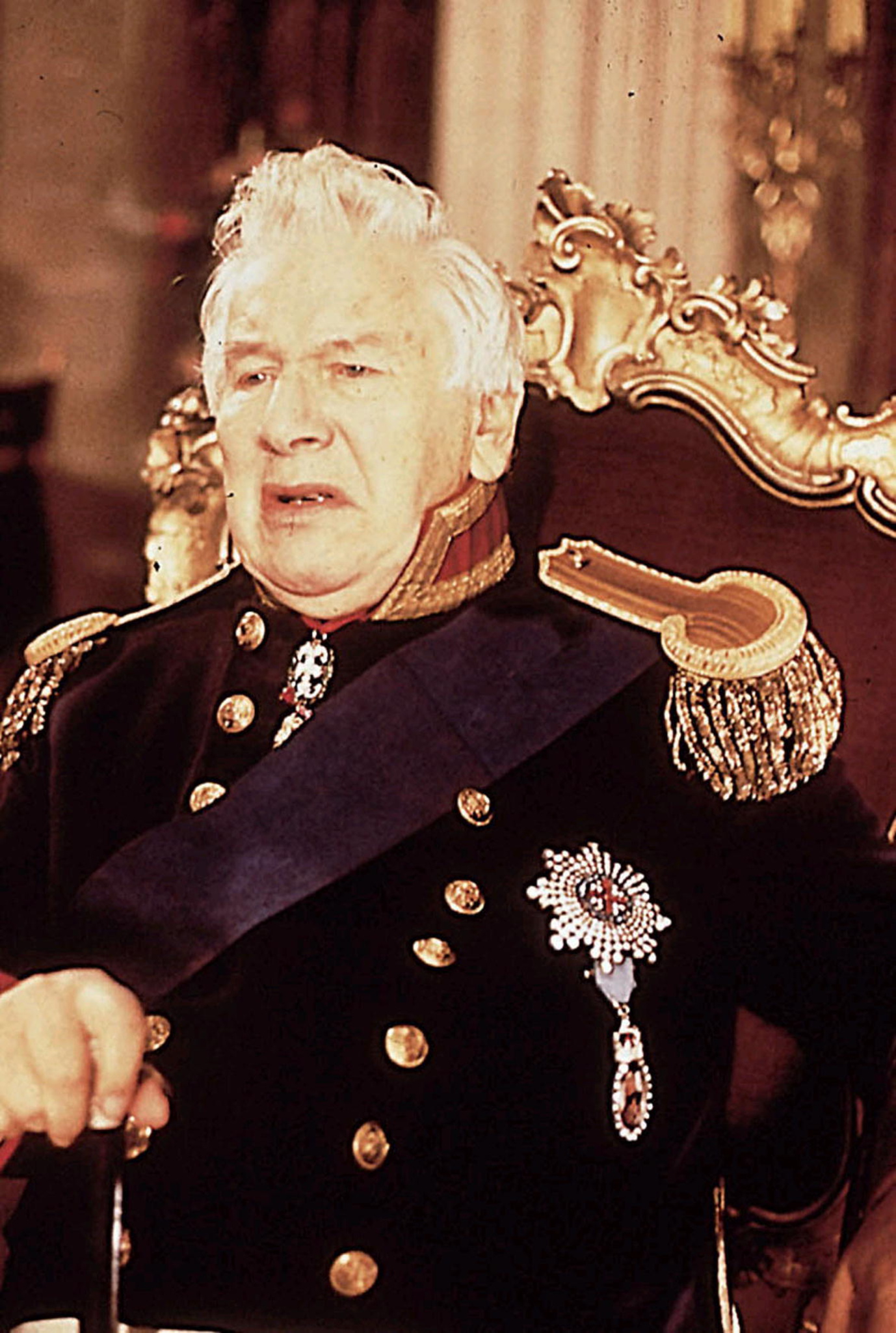 Peter Ustinov in Victoria & Albert (2001)