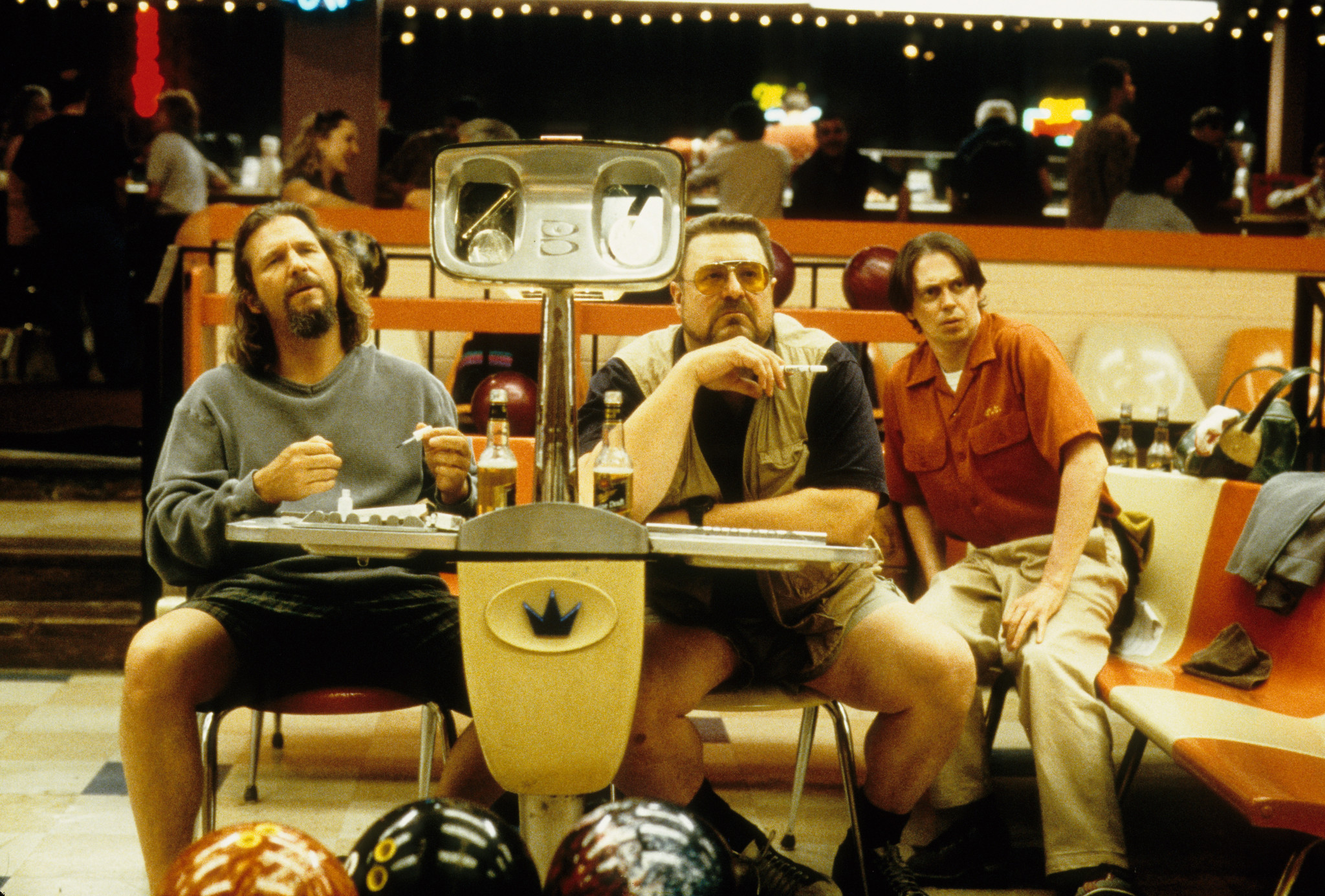 Steve Buscemi, Jeff Bridges, and John Goodman in The Big Lebowski (1998)