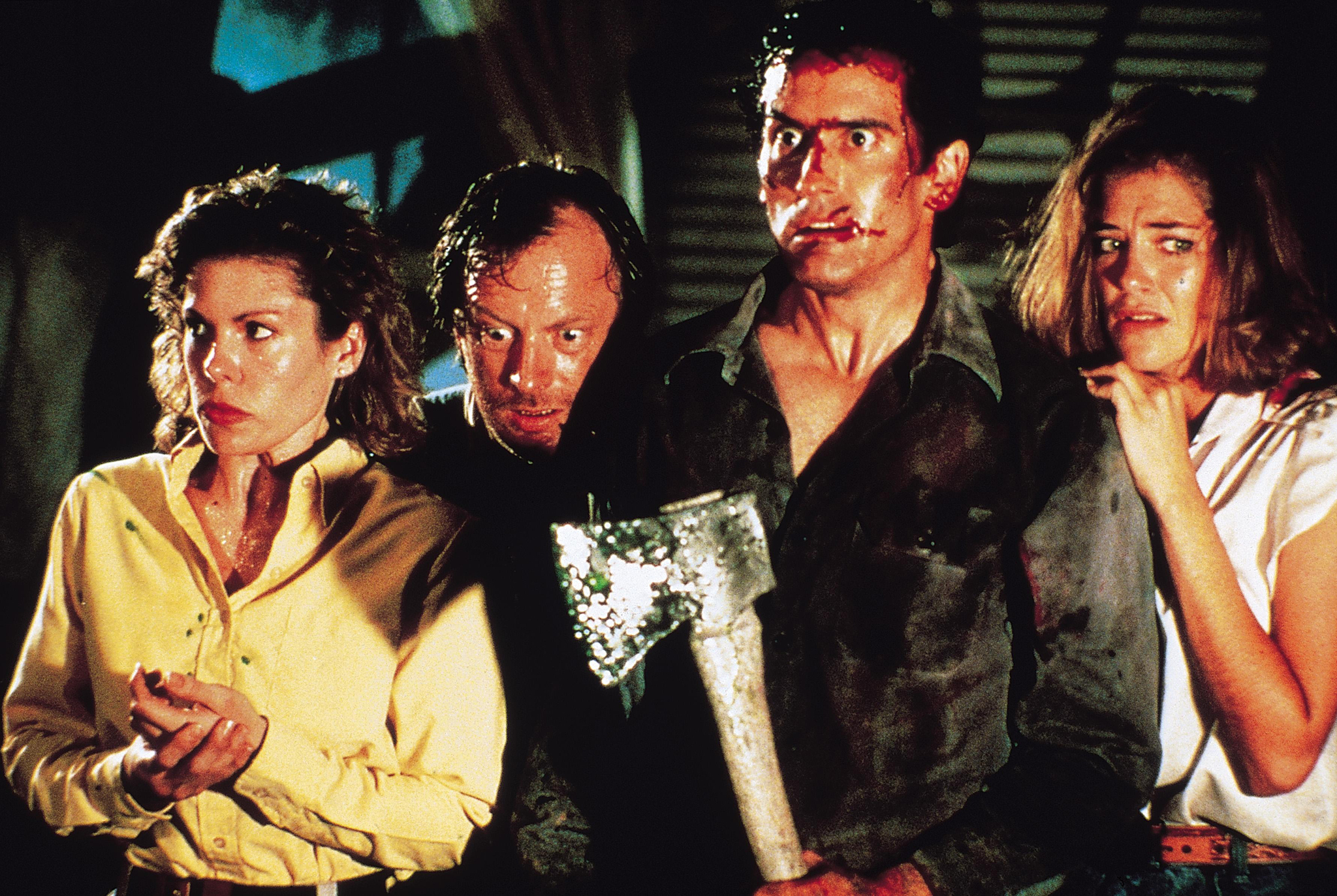 Sarah Berry, Bruce Campbell, Kassie Wesley DePaiva, and Dan Hicks in Evil Dead II (1987)