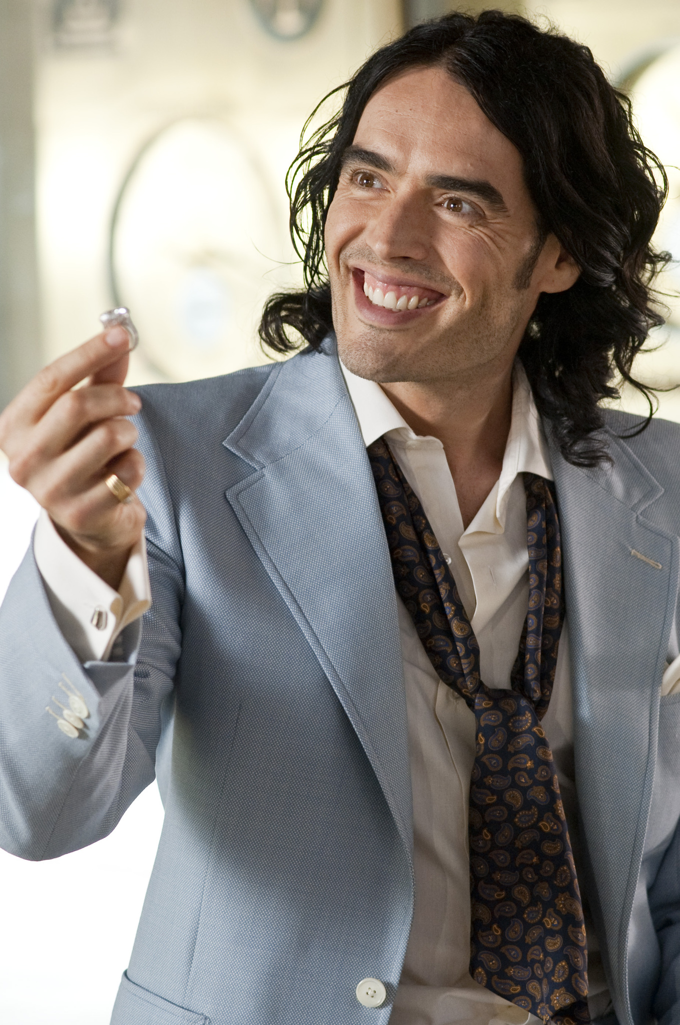 Russell Brand in Arthur (2011)