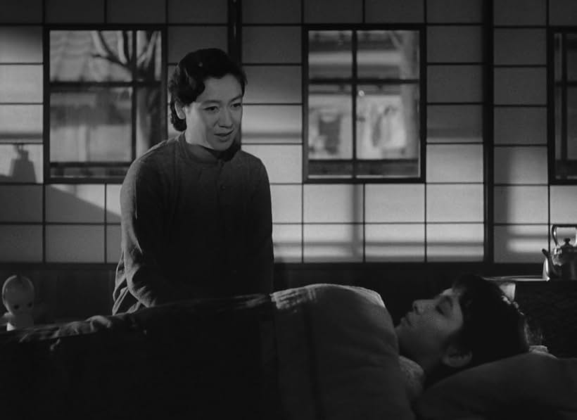 Ineko Arima and Setsuko Hara in Tokyo Twilight (1957)