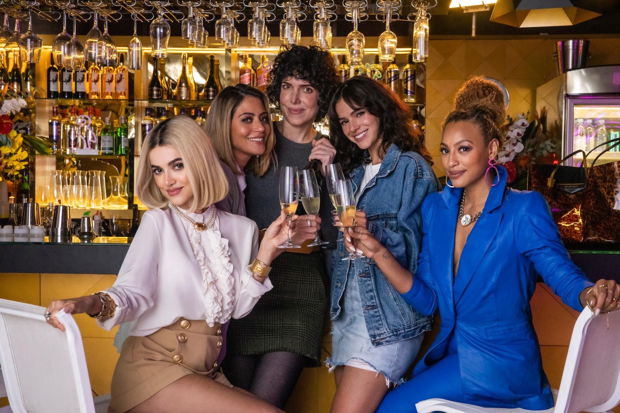 Sheron Menezzes, Carol Castro, Bruna Marquezine, Natalia Klein, and Manu Gavassi in Maldivas (2022)