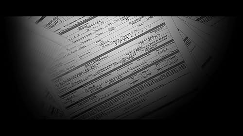 Financial investigator Juan interrogates the employee José the prime suspect of internal fraud. Jose reveals the fraud and the people involved. Juan, knowing those people, doubt and recalls the events from his own perspective and actions, which shows that truth is subjective.