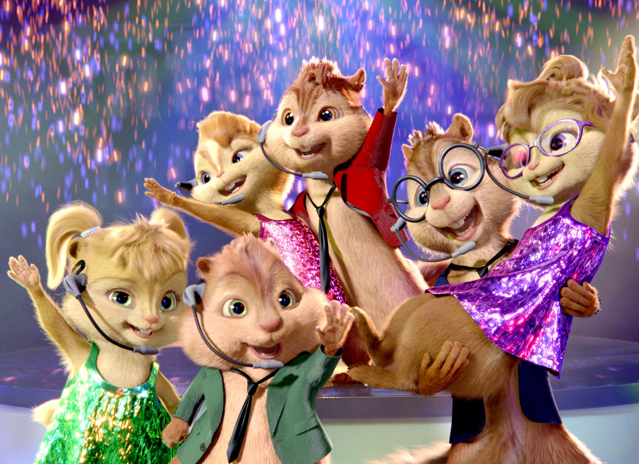 Christina Applegate, Anna Faris, Justin Long, Jesse McCartney, Amy Poehler, and Matthew Gray Gubler in Alvin and the Chipmunks: Chipwrecked (2011)