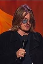 Mitch Hedberg in Mitch Hedberg (1999)