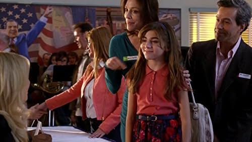 Jada Facer in Bad Teacher (2014)