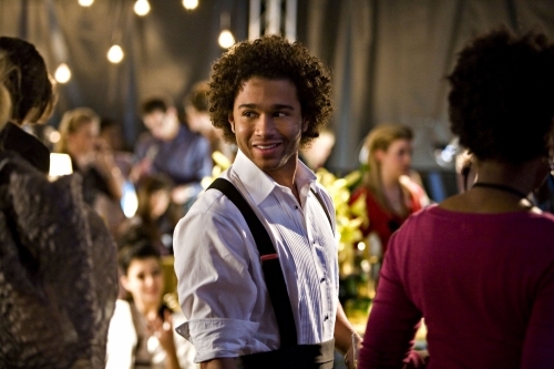 Corbin Bleu in The Beautiful Life: TBL (2009)