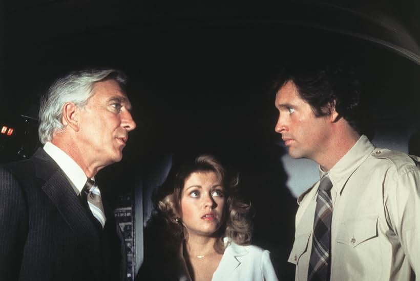 Leslie Nielsen, Robert Hays, and Lorna Patterson in Airplane! (1980)