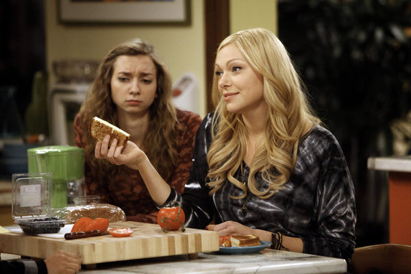 Laura Prepon and Lauren Lapkus in Are You There, Chelsea? (2012)