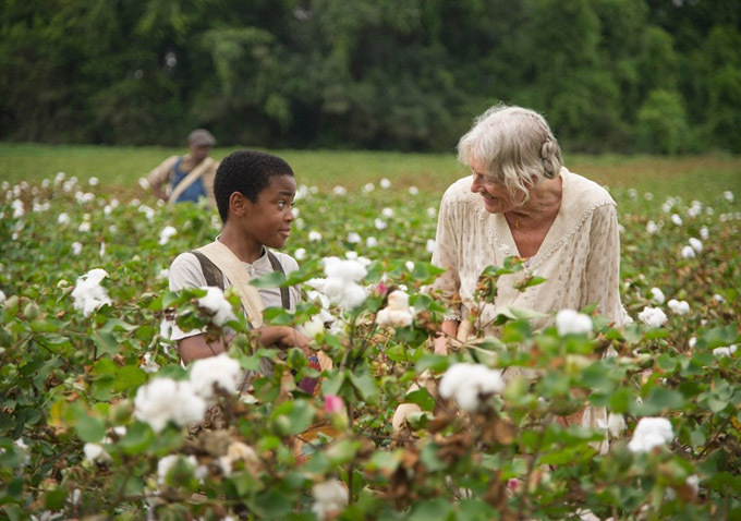 Vanessa Redgrave and Michael Rainey Jr. in The Butler (2013)