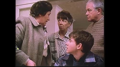 Valerie Lilley, Dominic Monaghan, Alan Rothwell, and Patricia Routledge in Hetty Wainthropp Investigates (1995)