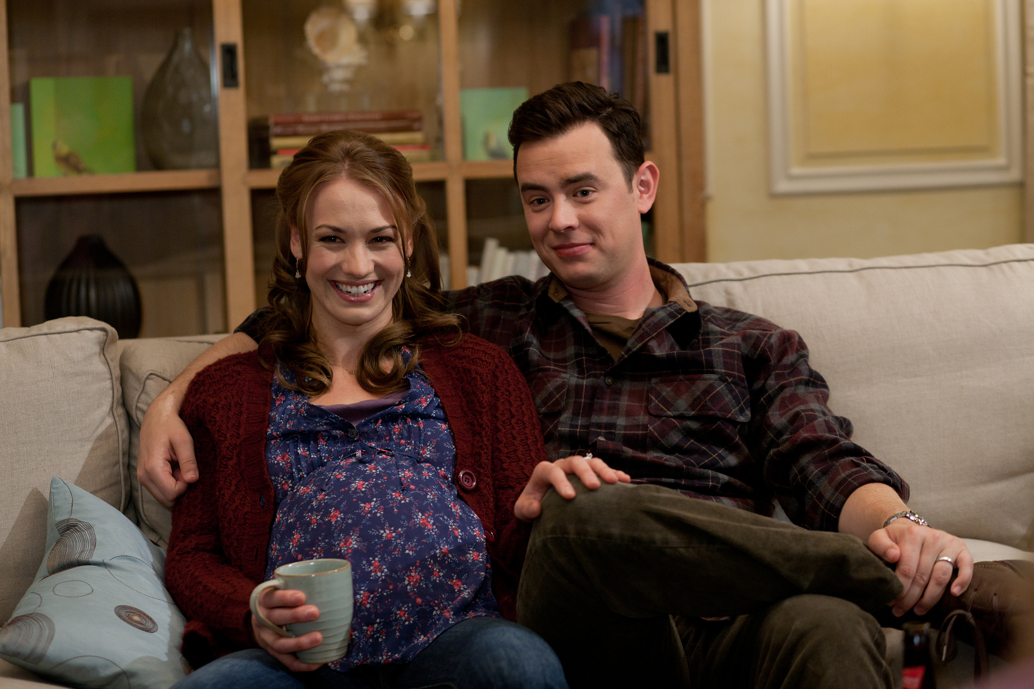 Colin Hanks and Yvonne Strahovski in The Guilt Trip (2012)