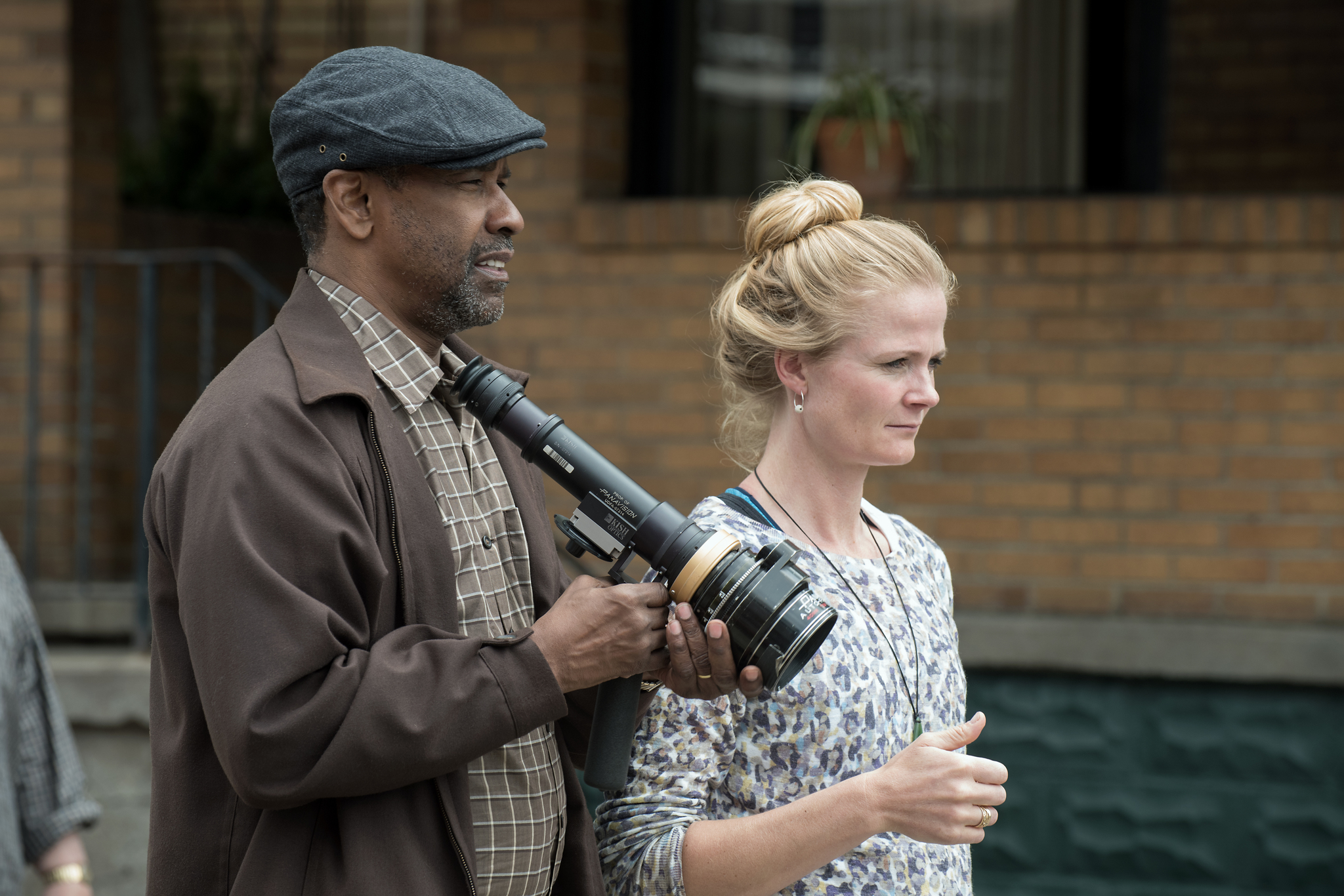 Denzel Washington and Charlotte Bruus Christensen in Fences (2016)