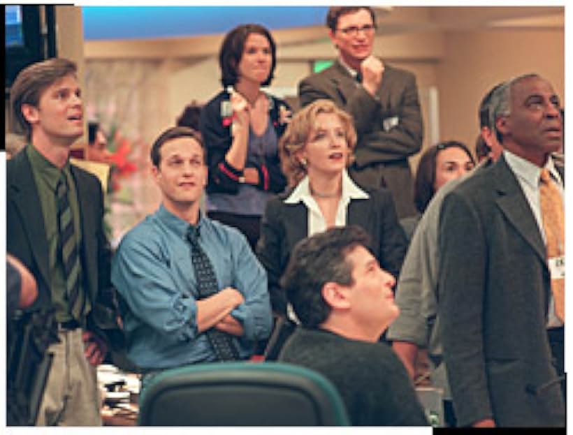 SPORTS NIGHT left to right:  Peter Krause, Josh Charles, Sabrina Llyod, Felicity Huffman, Ron Ostrow, Joshua Malina, Robert Guillaume