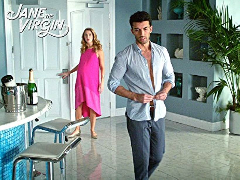 Justin Baldoni and Yael Grobglas in Jane the Virgin (2014)