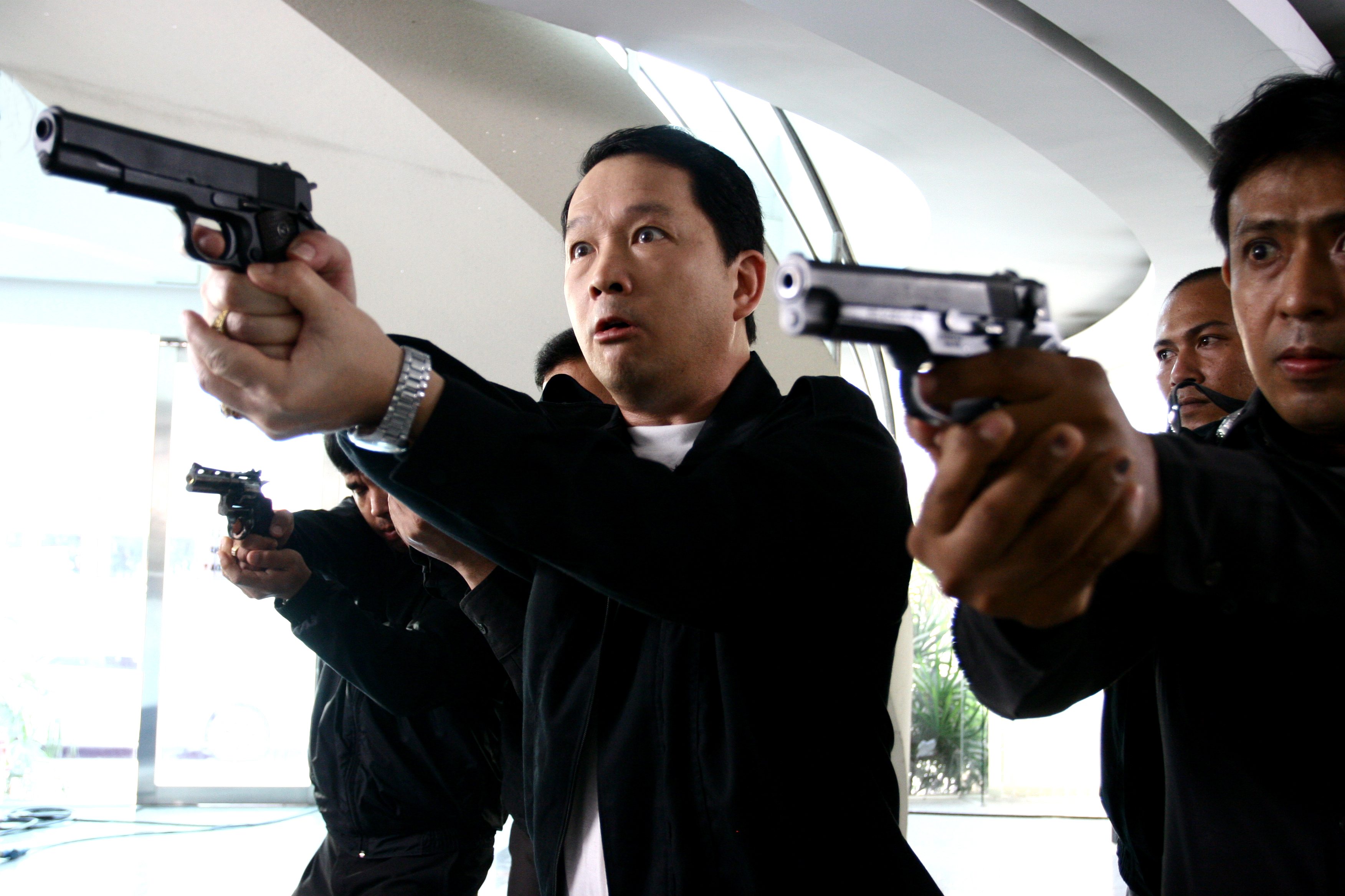 Kai-Chi Liu in The Detective (2007)