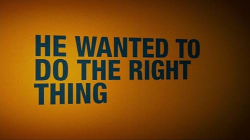 The U.S. government decides to go after an agri-business giant with a price-fixing accusation, based on the evidence submitted by their star witness, company-man-turned-whistleblower Mark Whitacre (Damon). 