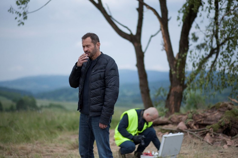 Andrzej Konopka in Signs (2018)