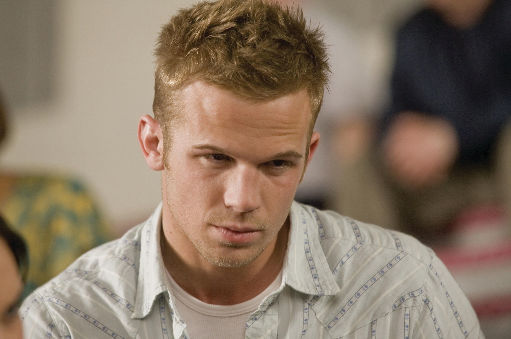 Cam Gigandet and Arianna Lexus in The Unborn (2009)