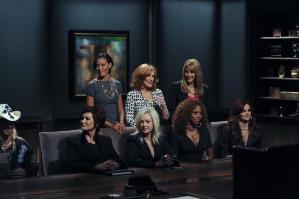 Holly Robinson Peete, Cyndi Lauper, Carol Leifer, Bret Michaels, Sharon Osbourne, Summer Sanders, and Selita Ebanks in The Apprentice (2004)