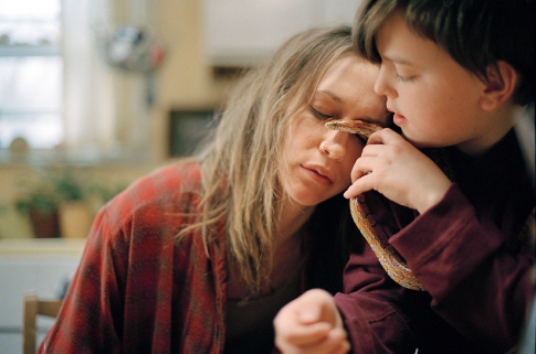 Vera Farmiga and Jasper Daniels in Down to the Bone (2004)