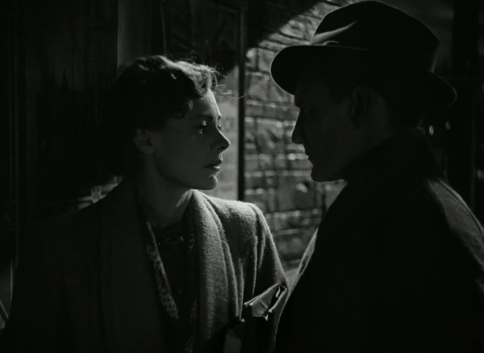 Trevor Howard and Celia Johnson in Brief Encounter (1945)