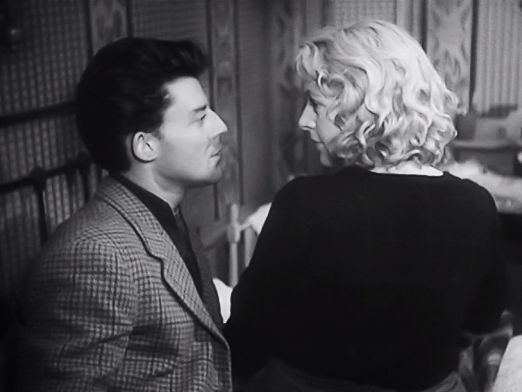 Gérard Philipe and Madeleine Robinson in Such a Pretty Little Beach (1949)