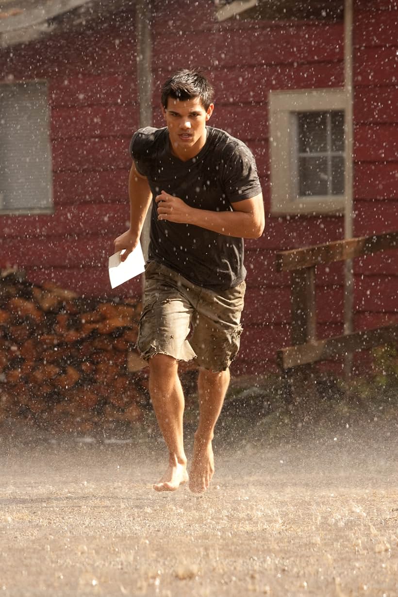 Taylor Lautner in The Twilight Saga: Breaking Dawn - Part 1 (2011)