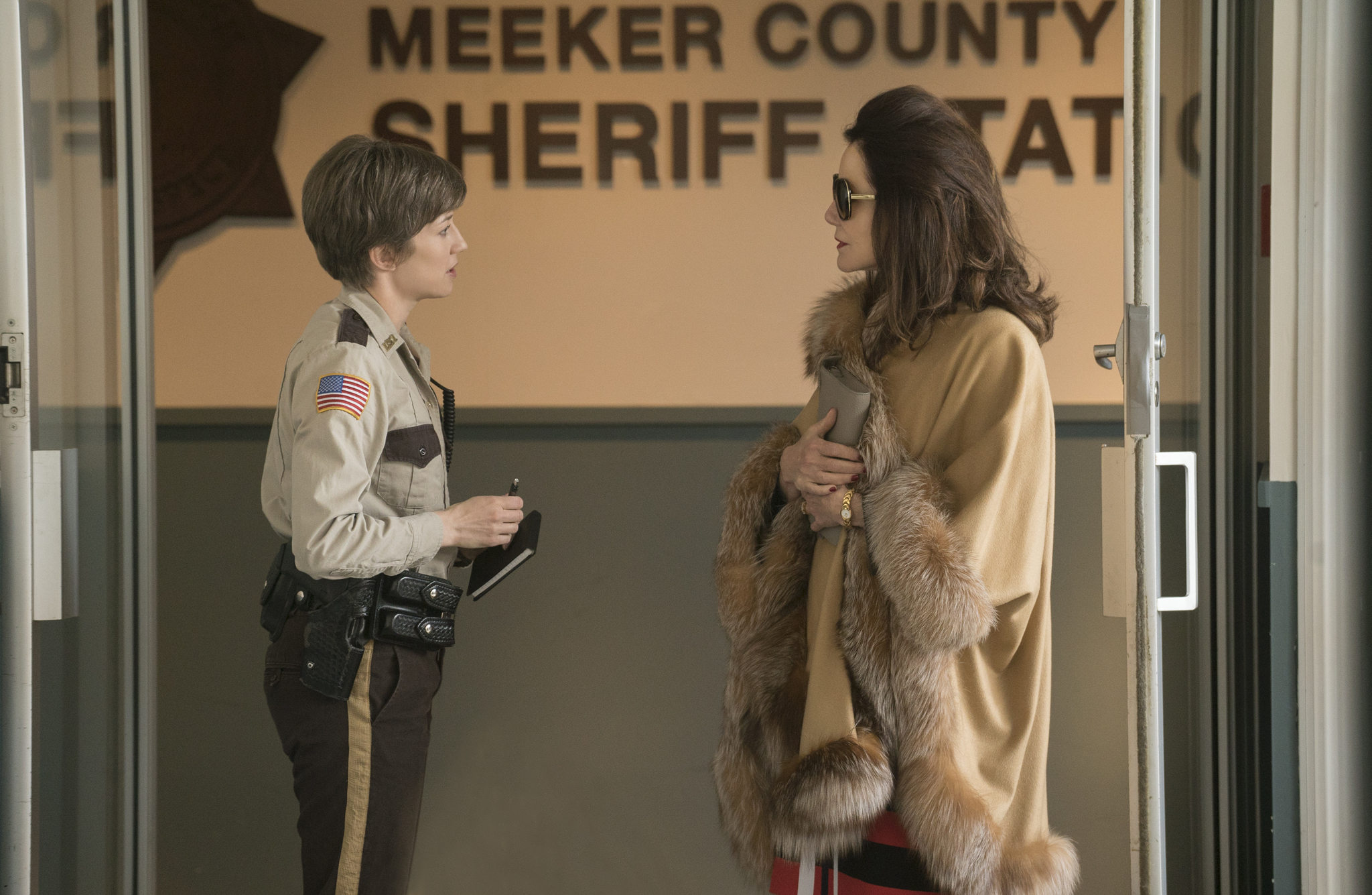 Mary McDonnell and Carrie Coon in Fargo (2014)