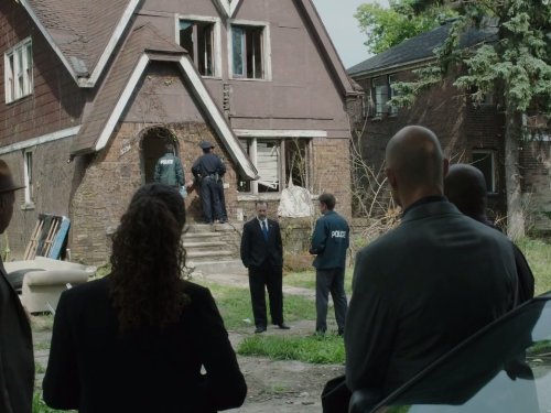 Mark Strong, Athena Karkanis, and Jason M. Varso in Low Winter Sun (2013)