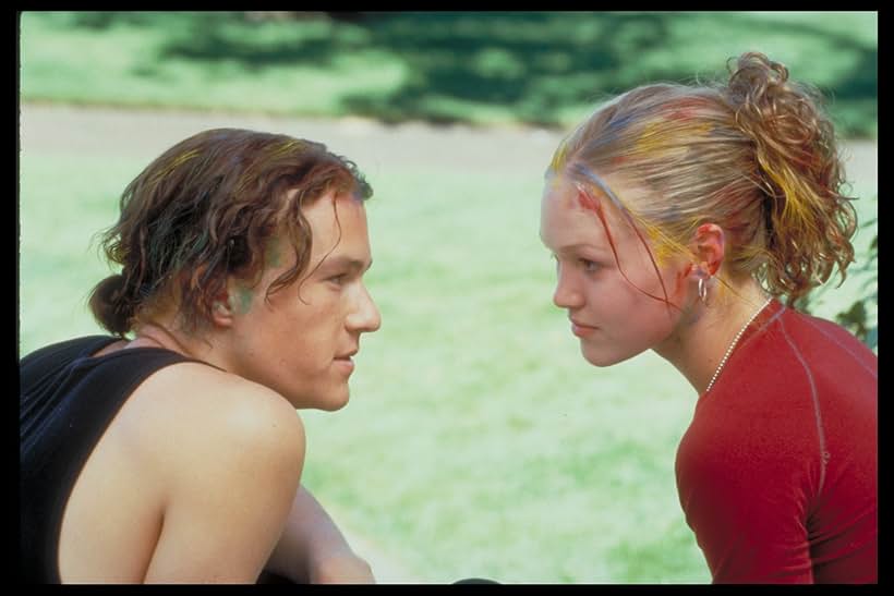 Heath Ledger and Julia Stiles in 10 Things I Hate About You (1999)