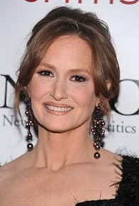 Primary photo for Melissa Leo