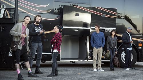 Carla Gugino, Luke Wilson, Colson Baker, Keisha Castle-Hughes, Peter Cambor, and Finesse Mitchell in Roadies (2016)