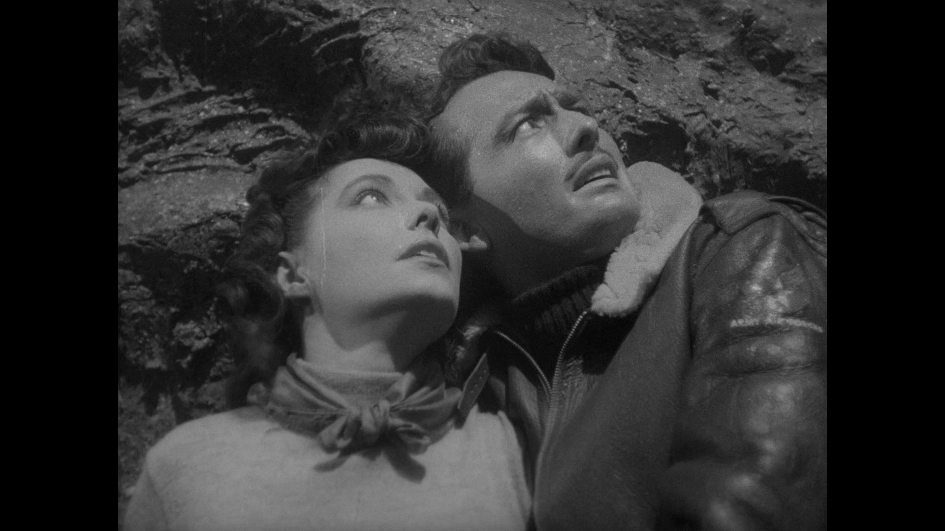 Robert Clarke and Margaret Field in The Man from Planet X (1951)