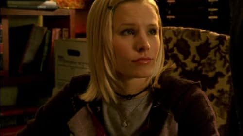 Kristen Bell in Veronica Mars (2004)