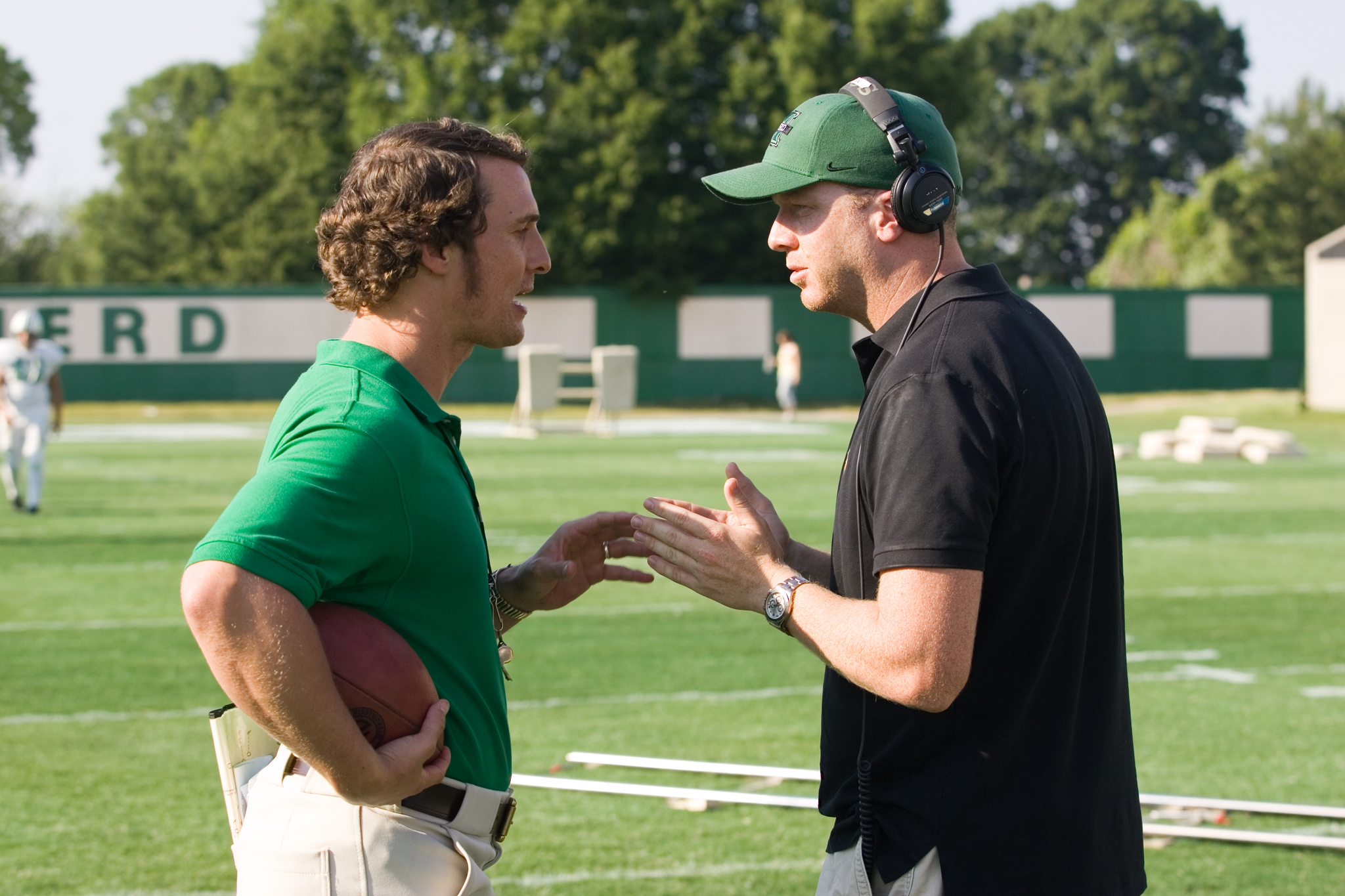 Matthew McConaughey and McG in We Are Marshall (2006)