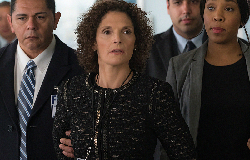 Mary Elizabeth Mastrantonio and Charlë Webb in Limitless (2015)