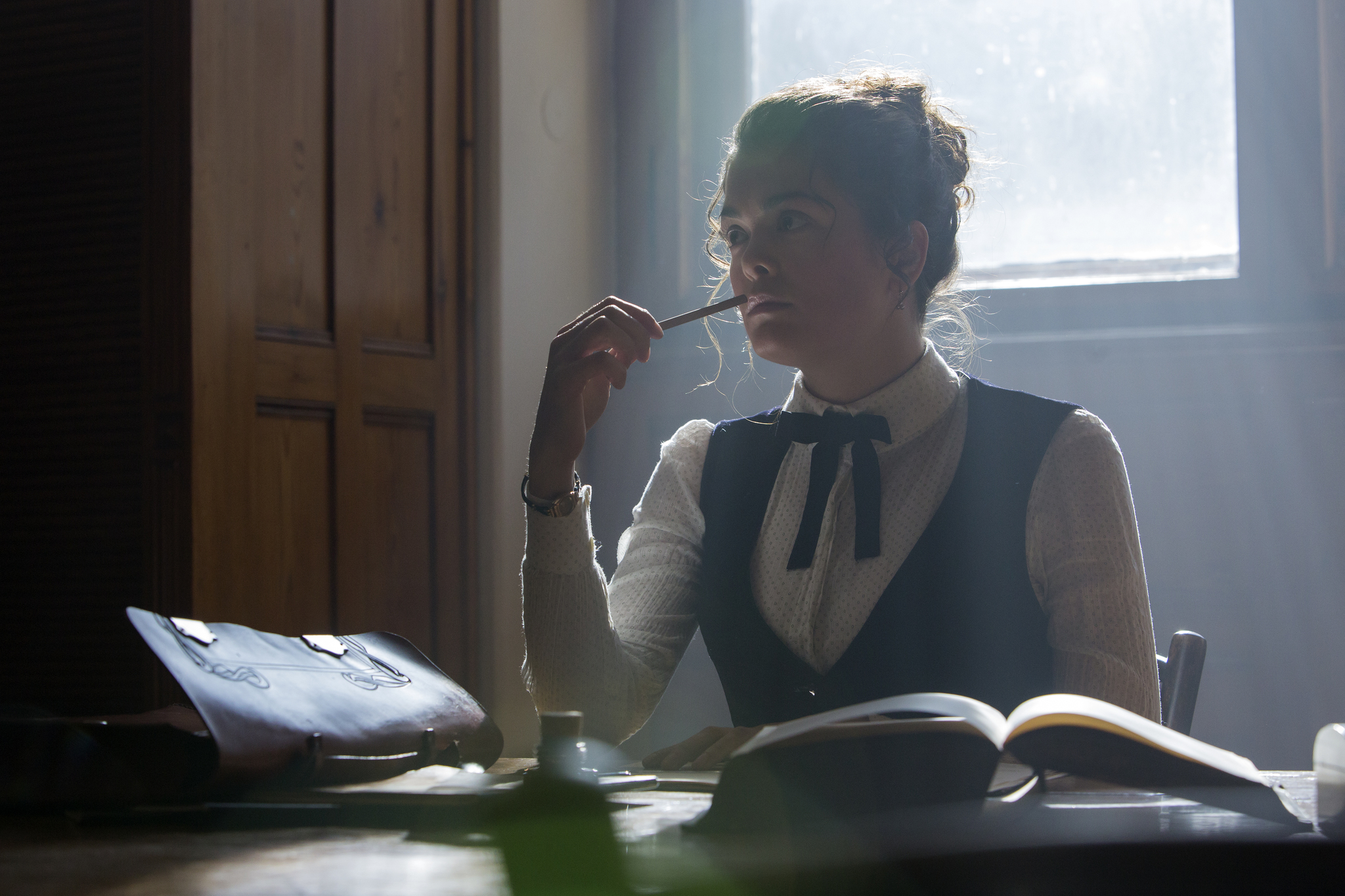 Samantha Colley in Genius (2017)