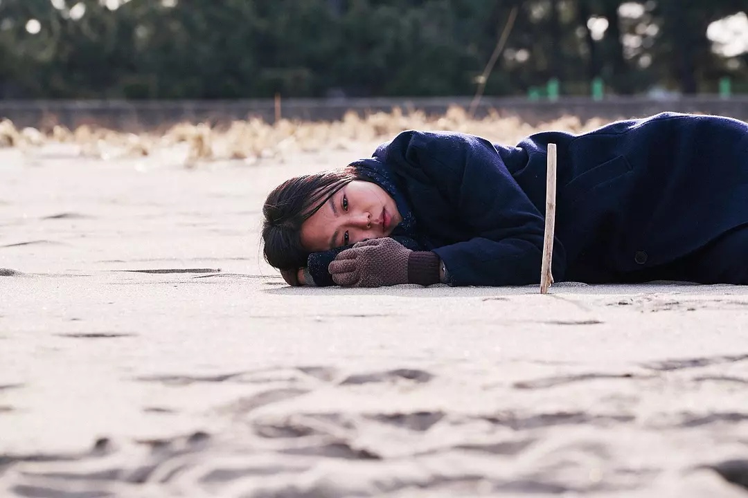 Kim Min-hee in On the Beach at Night Alone (2017)