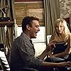 Kristen Bell and Jason Segel in Forgetting Sarah Marshall (2008)