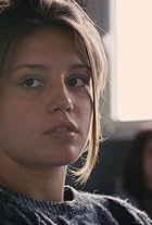 Adèle Exarchopoulos in Blue Is the Warmest Colour (2013)