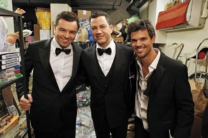 Jimmy Kimmel, Seth MacFarlane, and Taylor Lautner in Jimmy Kimmel Live! (2003)